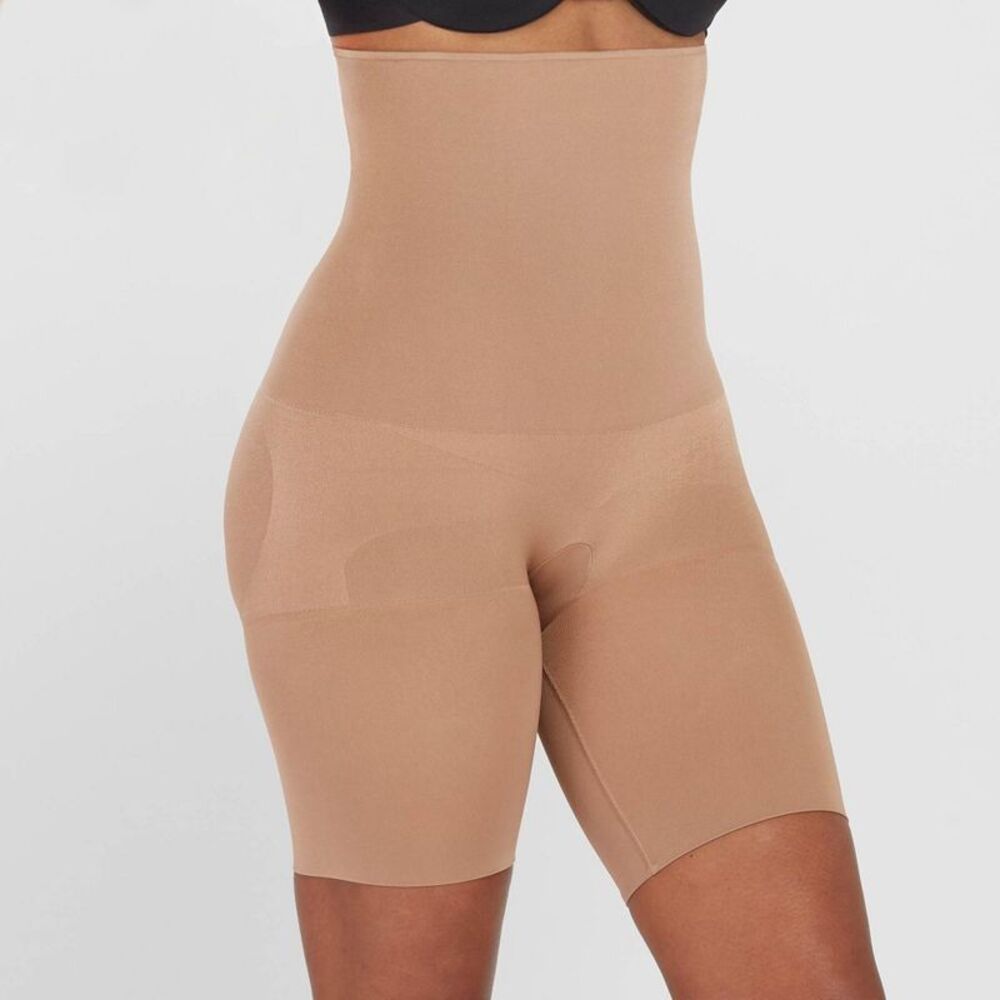 SPANXsculpt Women's High-Waisted Mid-Thigh Shaper Shorts - Café Au Lait M